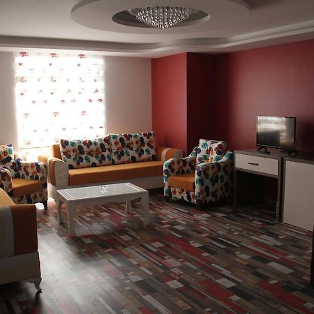 Gokdem Royal Hotel 반 외부 사진
