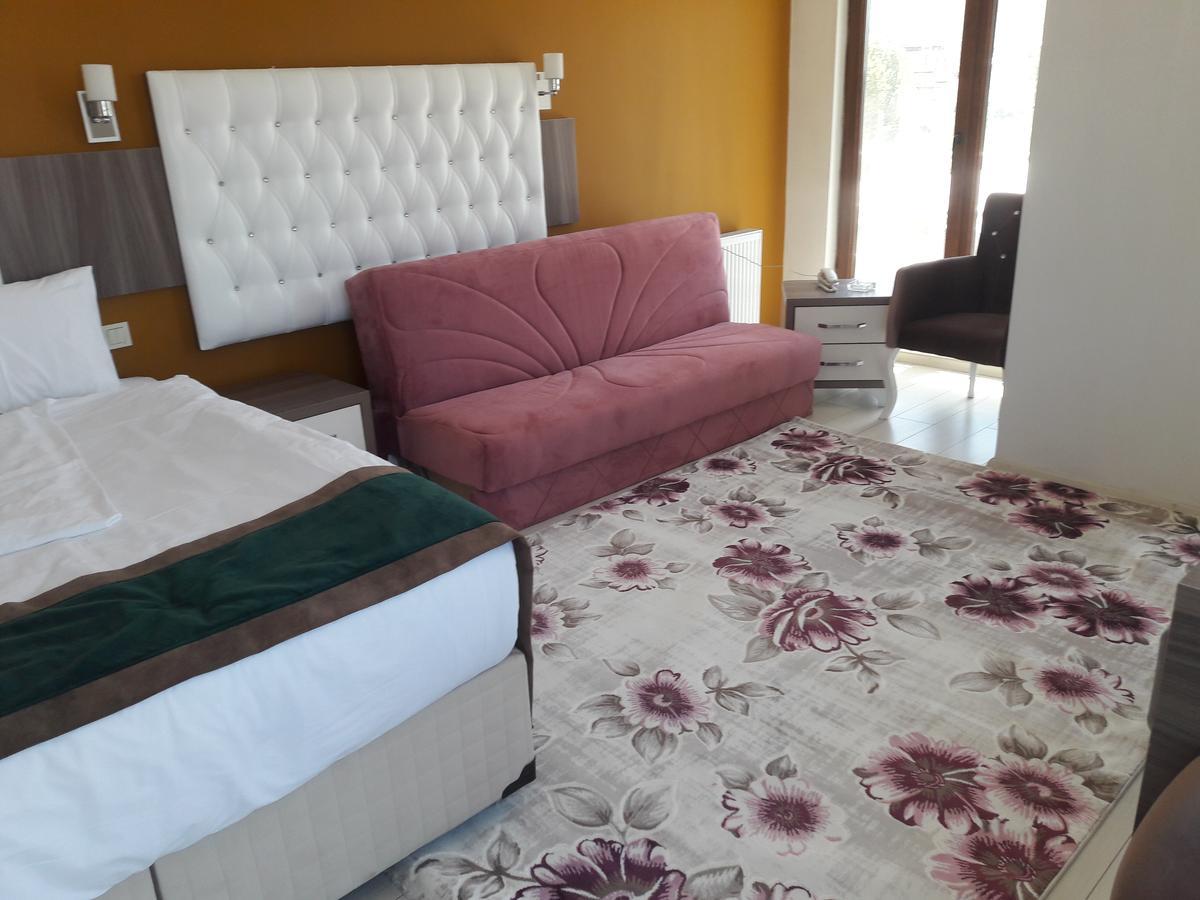 Gokdem Royal Hotel 반 외부 사진