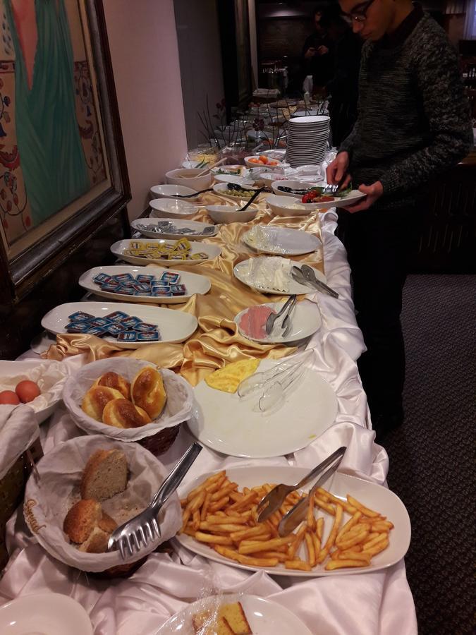 Gokdem Royal Hotel 반 외부 사진